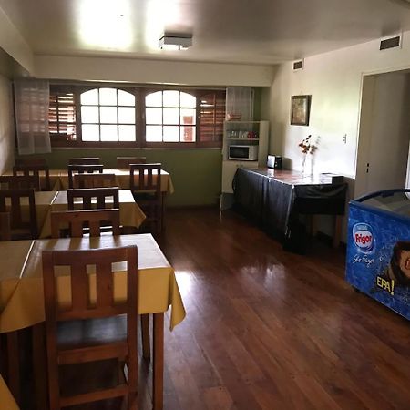 La Casona Del Rio Hotel Neuquen Luaran gambar
