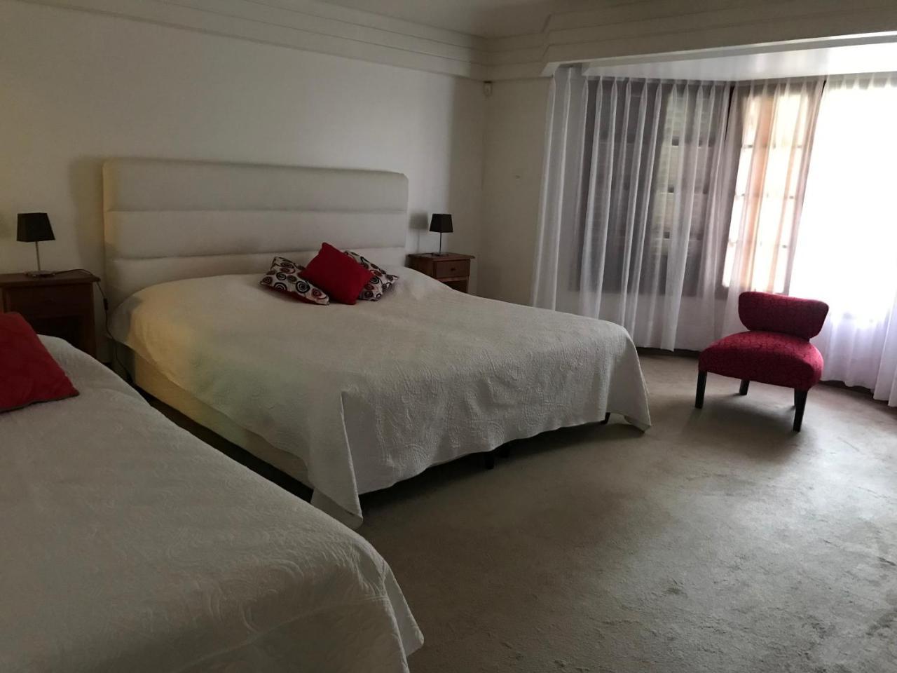La Casona Del Rio Hotel Neuquen Luaran gambar